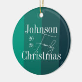Gepersonaliseerde groene strepen familienaam Kerst Keramisch Ornament (Links)
