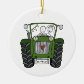 Gepersonaliseerde groene tractor land bruiloft cad keramisch ornament (Voorkant)