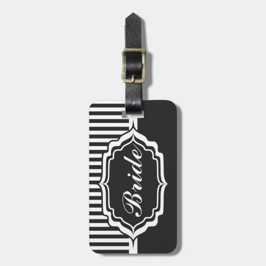 Gepersonaliseerde Groom en Bride met Zwarte Stripe Bagagelabel (Voorkant verticaal)