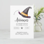 Gepersonaliseerde Halloween Verjaardagsfeest Heks Kaart (Staand voorkant)