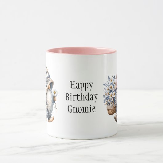 Gepersonaliseerde Happy Birthday Gnomen Gift Haar  Mok (Midden)