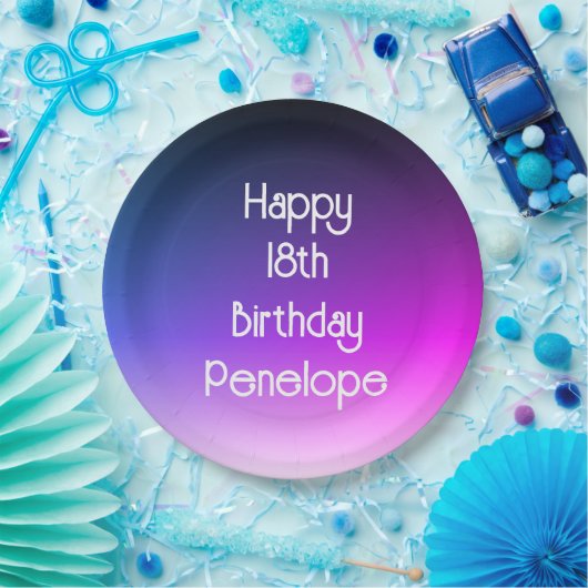Gepersonaliseerde Happy Birthday Ombre Paarse Papieren Bordje (Feest)