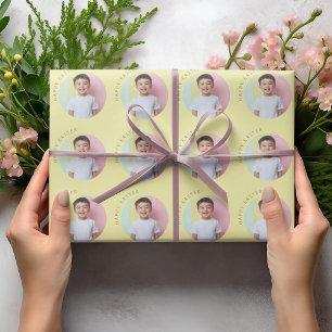 Gepersonaliseerde Happy Easter Yellow Cadeaupapier