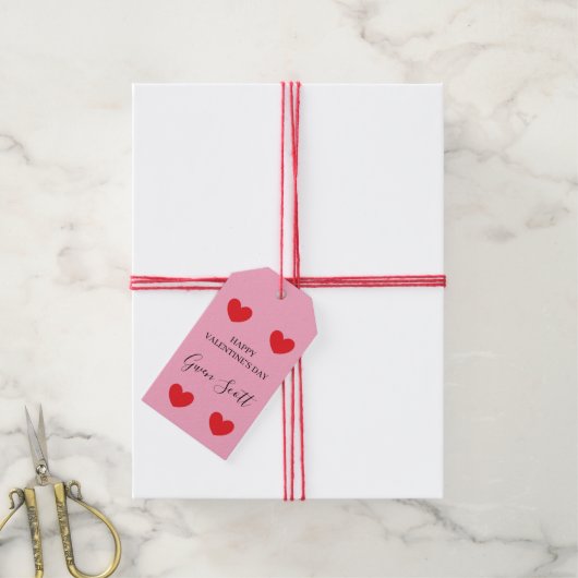 Gepersonaliseerde Happy Valentijns's rood hart roz Cadeaulabel (Met Touw)