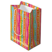 Gepersonaliseerde Happy Waterverf Gift Bag Medium Cadeauzakje (Voorkant Gekanteld)