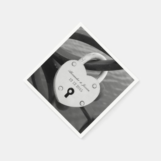 Gepersonaliseerde hart liefde slot foto bruiloft s servet (Hoek)