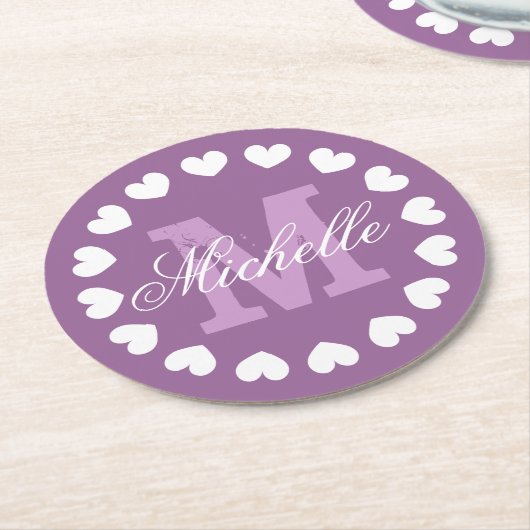 Gepersonaliseerde hart monogram bruiloft partij on ronde kartonnen onderzetter (Gebogen)