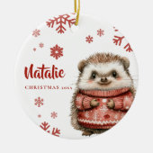 Gepersonaliseerde Hedgehog Christmas Snowflake Keramisch Ornament (Voorkant)