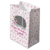 Gepersonaliseerde Hedgehog Verjaardag Gift Bag Medium Cadeauzakje (Achterkant Gekanteld)