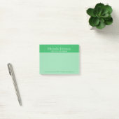 Gepersonaliseerde heldergroene korrelige textuur post-it® notes (Kantoor)