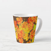 Gepersonaliseerde herfstbladeren Monogram Latere M Latte Mok (Rechterhoek)