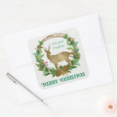 Gepersonaliseerde herten en dennen Bough Kerstkran Vierkante Sticker (Envelop)
