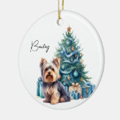 Gepersonaliseerde hondennaam Yorkie met kerstboom Keramisch Ornament (Links)