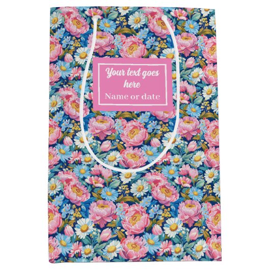 Gepersonaliseerde hot roze en blauwe bloemen cadea medium cadeauzakje (Voorkant)