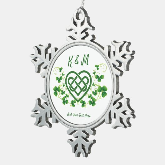 Gepersonaliseerde Ierse Keltische Liefdesknoop Tin Sneeuwvlok Ornament (Rechts)