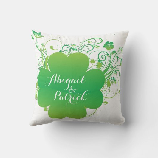 Gepersonaliseerde Ierse Shamrock Accent Pillow Kussen (Achterkant)