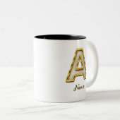 Gepersonaliseerde Initiaal A Monogram Gold Typogra Tweekleurige Koffiemok (Voorkant rechts)
