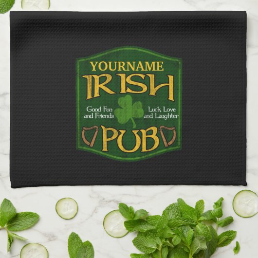 Gepersonaliseerde Irish Pub Sign Man Cave Bar Theedoek (Gevouwen)