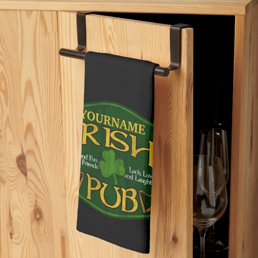 Gepersonaliseerde Irish Pub Sign Man Cave Bar Theedoek (Derde Gevouwen)