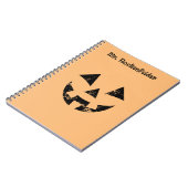 Gepersonaliseerde Jack-o-lantern pompoen gezicht H Notitieboek (Linkerzijde)