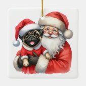 Gepersonaliseerde Joyful Pug Dog met de Kerstman Keramisch Ornament (Achterkant)