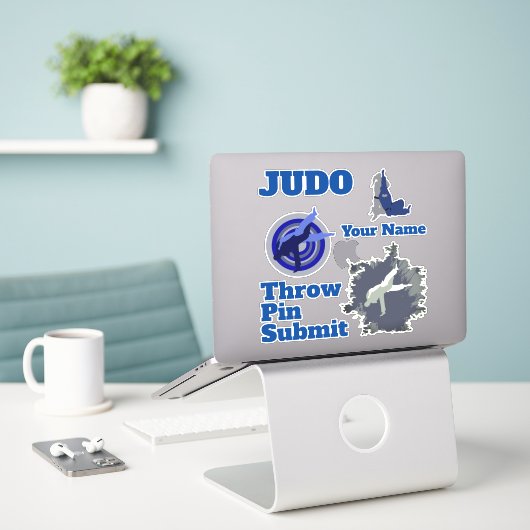 Gepersonaliseerde Judo Sticker (Laptop op bureau)