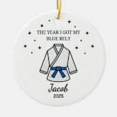 Gepersonaliseerde Karate Blue Belt, Taekwondo Outf Keramisch Ornament (Voorkant)
