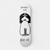 Gepersonaliseerde "Keep Out" Dog Room Sign Persoonlijk Skateboard (Voorkant)