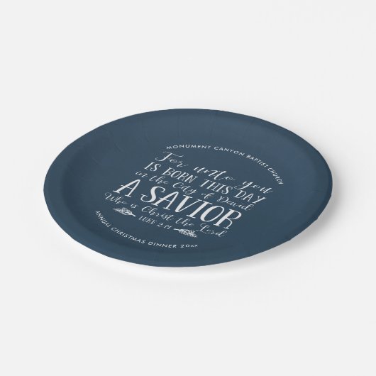 Gepersonaliseerde kerst bijbel vers typografie bla papieren bordje (Gekanteld)