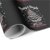 Gepersonaliseerde Kerst Sleigh Tree Merry & Bright Cadeaupapier (Rol Hoek)