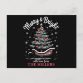 Gepersonaliseerde Kerst Sleigh Tree Merry & Bright Feestdagenkaart (Voorkant)