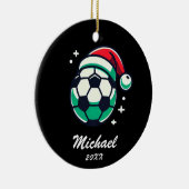 Gepersonaliseerde kerst Voetbal met Santa Hat Keramisch Ornament (Rechts)