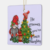 Gepersonaliseerde Kerstboom Gnome Ornament, Gnome Keramisch Ornament (Links)