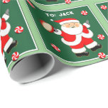 Gepersonaliseerde kerstcadeautjes voor Rugby Cadeaupapier<br><div class="desc">Rugby vakantie cadeauverpakking ideeën met Santa rugby speler cartoon. Bewerk tekst om een naam toe te voegen.</div>