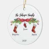 Gepersonaliseerde Kerstmis Familie van 3 Met Namen Keramisch Ornament (Links)
