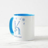 Gepersonaliseerde Kerstmis Sneeuwvlokken Monogram  Mok (Voorkant links)
