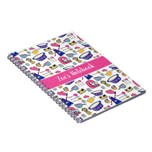 Gepersonaliseerde keukenbenodigdheden patroon naam notitieboek (Rechterzijde)