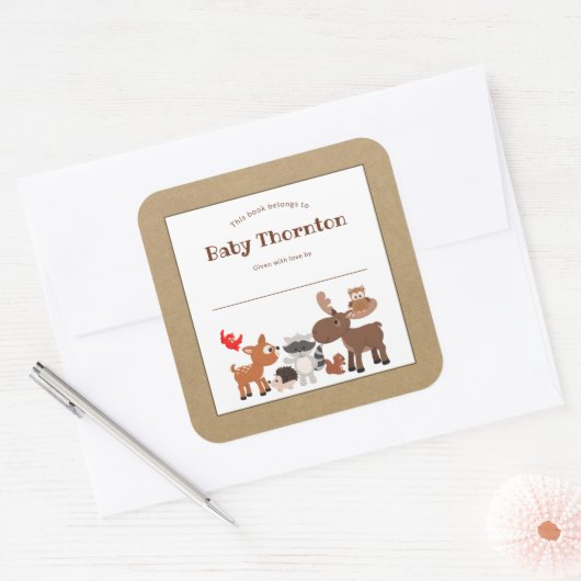 Gepersonaliseerde kinderboekenplank, bosdieren vierkante sticker (Envelop)