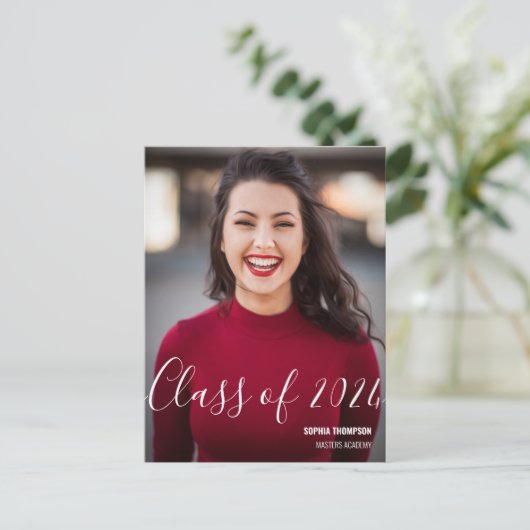 Gepersonaliseerde Klasse van 2024 Afstuderen Foton Aankondigingskaart (Staand voorkant)