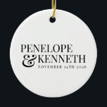Gepersonaliseerde Klassieke Elegante Zwart Wit Huw Keramisch Ornament<br><div class="desc">Herdenk uw speciale dag met dit tijdloze keramische ornament met klassieke zwart-wit typografie, gepersonaliseerd met uw trouwnamen. Het elegante ontwerp maakt het een verfijnde herinnering om uw vereniging te vieren, perfect voor het toevoegen van een vleugje charme aan uw vakantie decor of cadeau aan pasgetrouwden. Eenvoudig, stijlvol en betekenisvol, dit...</div>