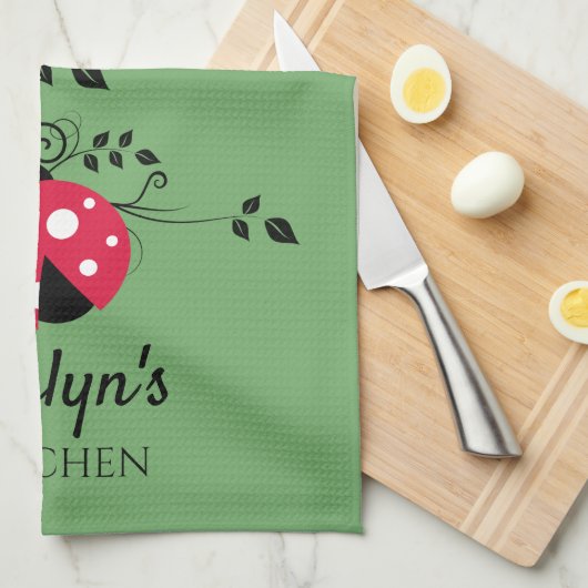 Gepersonaliseerde kleine dame bug keukenhanddoek (Quarter Fold)