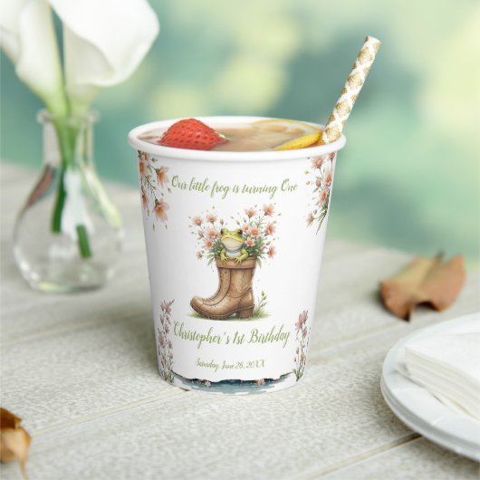 Gepersonaliseerde kleine kikker Froggie 1e verjaar Papieren Bekers (Insitu)