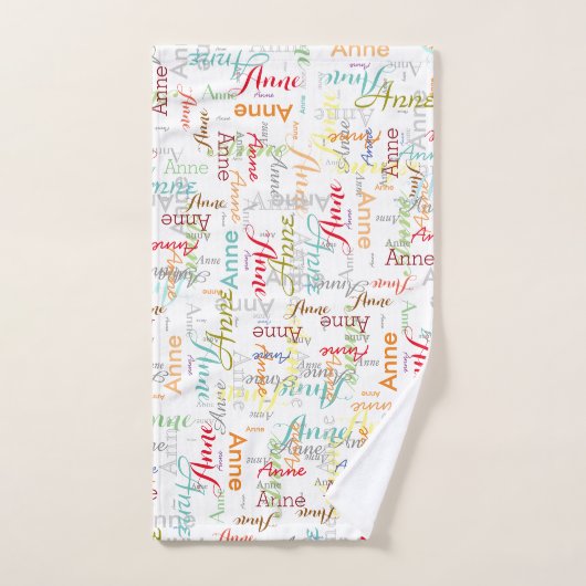 Gepersonaliseerde kleurrijke namen gestempeld allo bad handdoek (Handdoek)