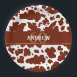 Gepersonaliseerde Koe Spots Print Boer Verjaardag Papieren Bordje<br><div class="desc">Gepersonaliseerde klassiek en trendy bruin en wit koe huidvlekken textuur ontwerp verjaardagsfeestje op maat jaar en naam servies. Koe vlekken dierenprint</div>