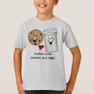 Gepersonaliseerde koekjes en melkT-shirt T-shirt