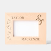 Gepersonaliseerde koppels noemen harten en ampersa gegraveerde lijstjes (Voorkant)