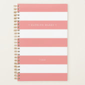 Gepersonaliseerde koraal en witte streep planner (Voorkant)