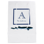 Gepersonaliseerde Kust Marine Blauw Wit Haai Mediu Medium Cadeauzakje (Achterkant)