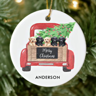 Gepersonaliseerde Labrador Puppies Rode Kersttruck Keramisch Ornament