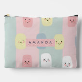 Gepersonaliseerde Lachende Pastel Snoepjes Kawaii Etui (Voorkant)